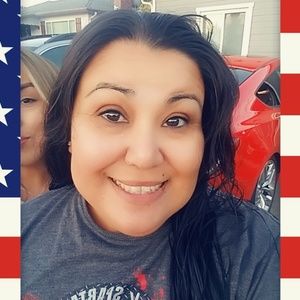 Meet your Posher, Monika